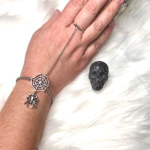 🕷 Spider 🕷 with web bracelet